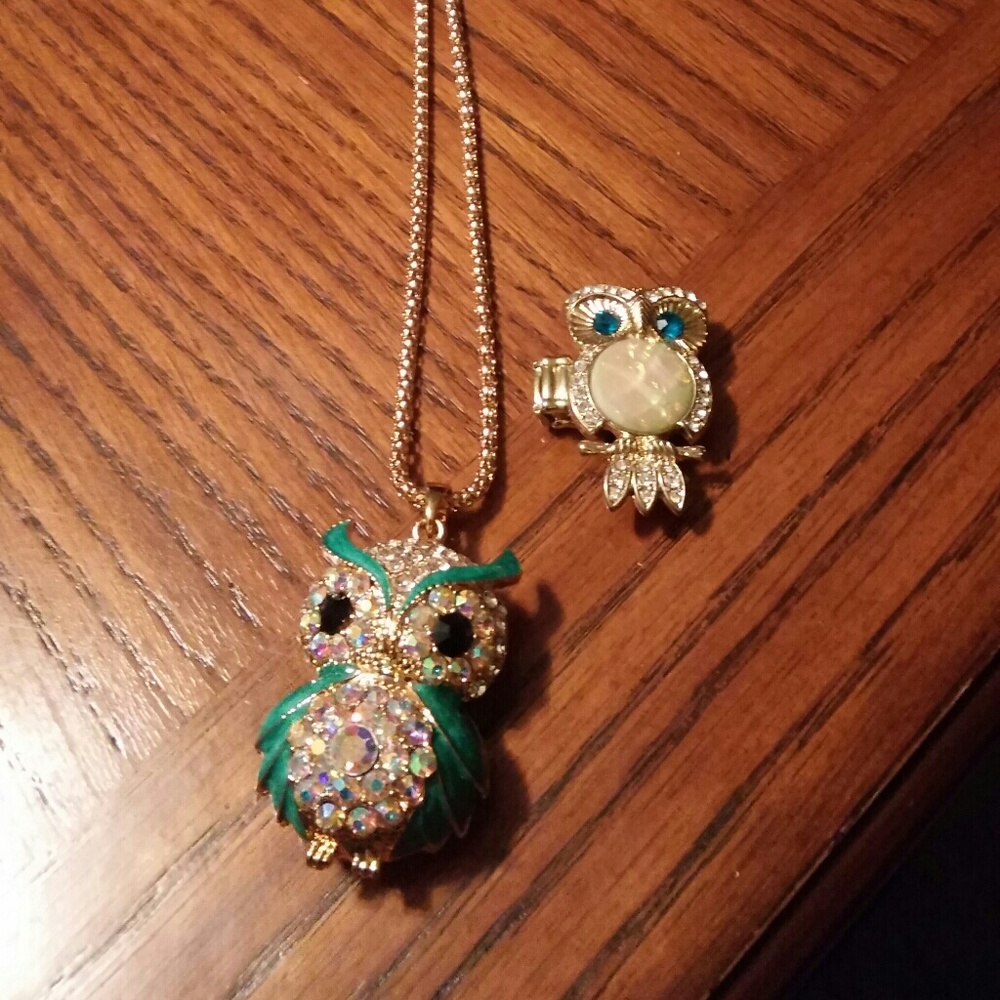Theme Pendant